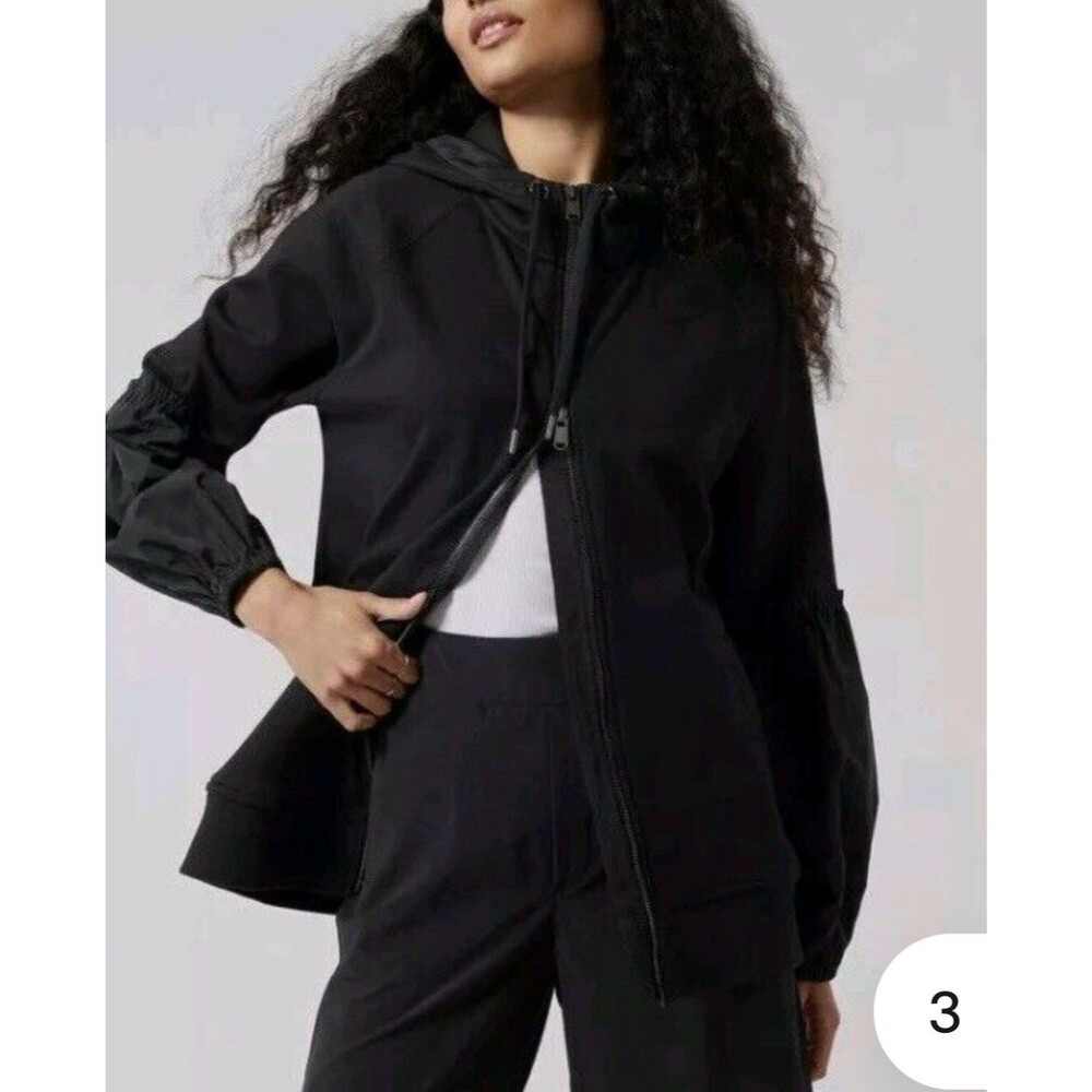 Athleta On My Way Triumph Hoodie Black Small 798347
